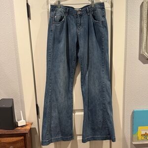 Stylish Blue Women's Jeans